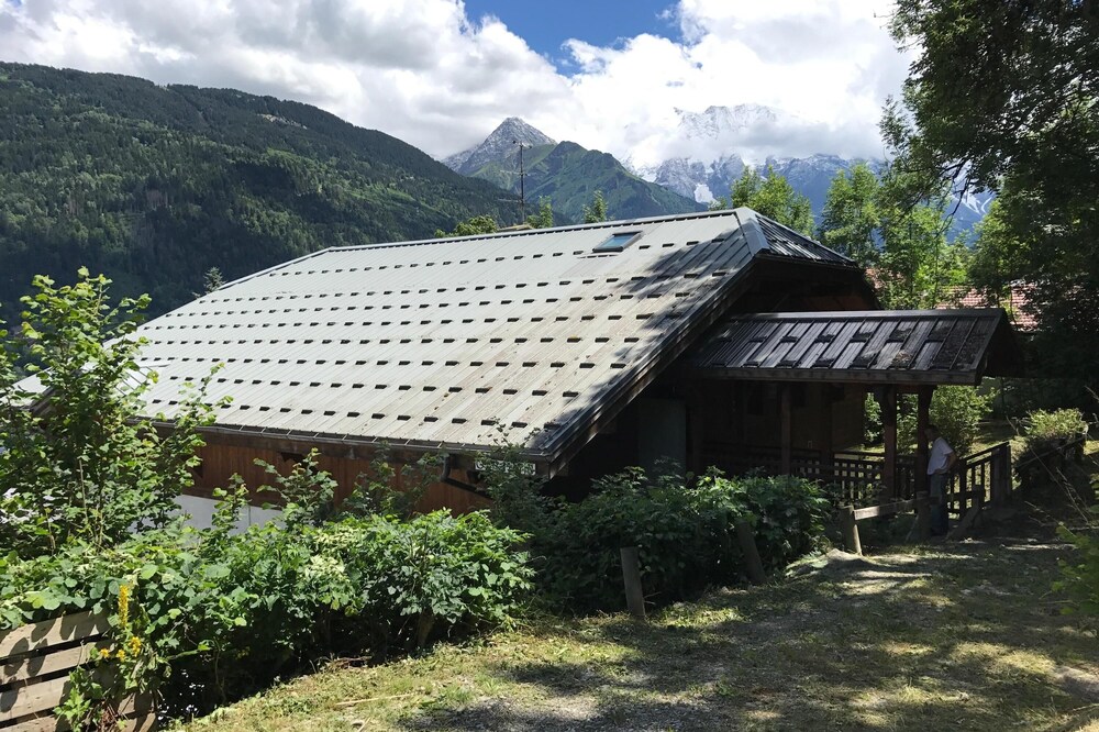 VERY NICE CHALET WITH MONT BLANC VIEW FOR 14 PERS - SAINT GERVAIS LES BAINS