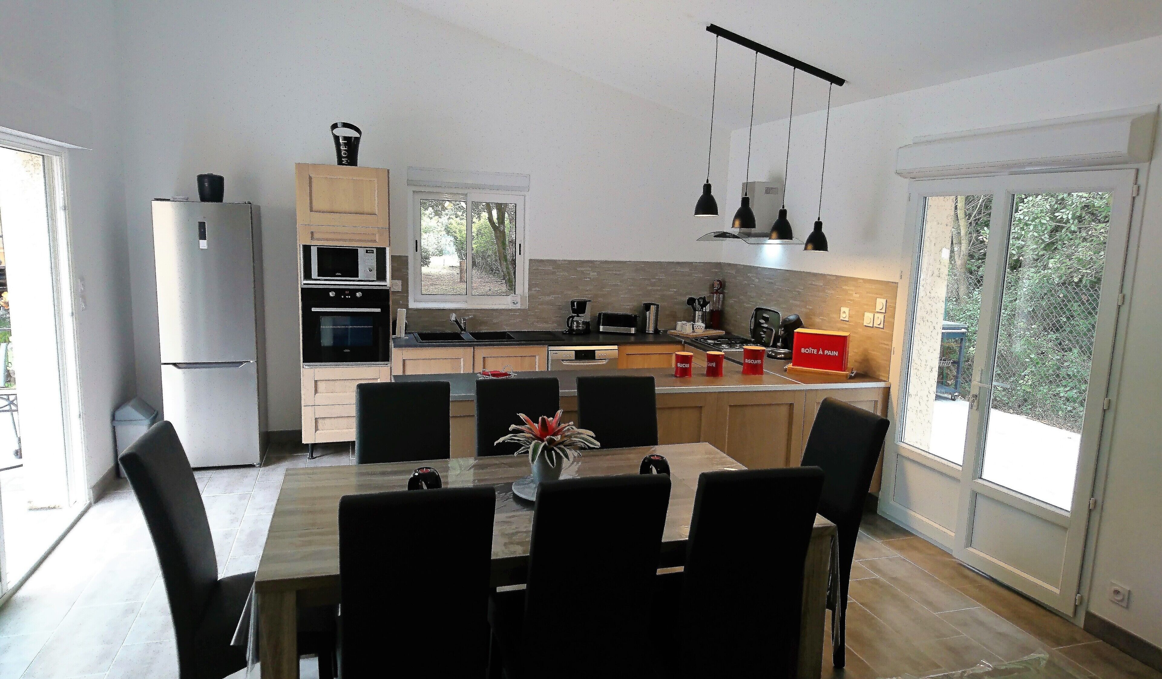 Holiday house in Montolieu, 15 mn from Carcassonne - Swimming pool 