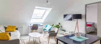 Club House 3 - Hytte i hjertet av Carquefou - buss 85 på 50 meter