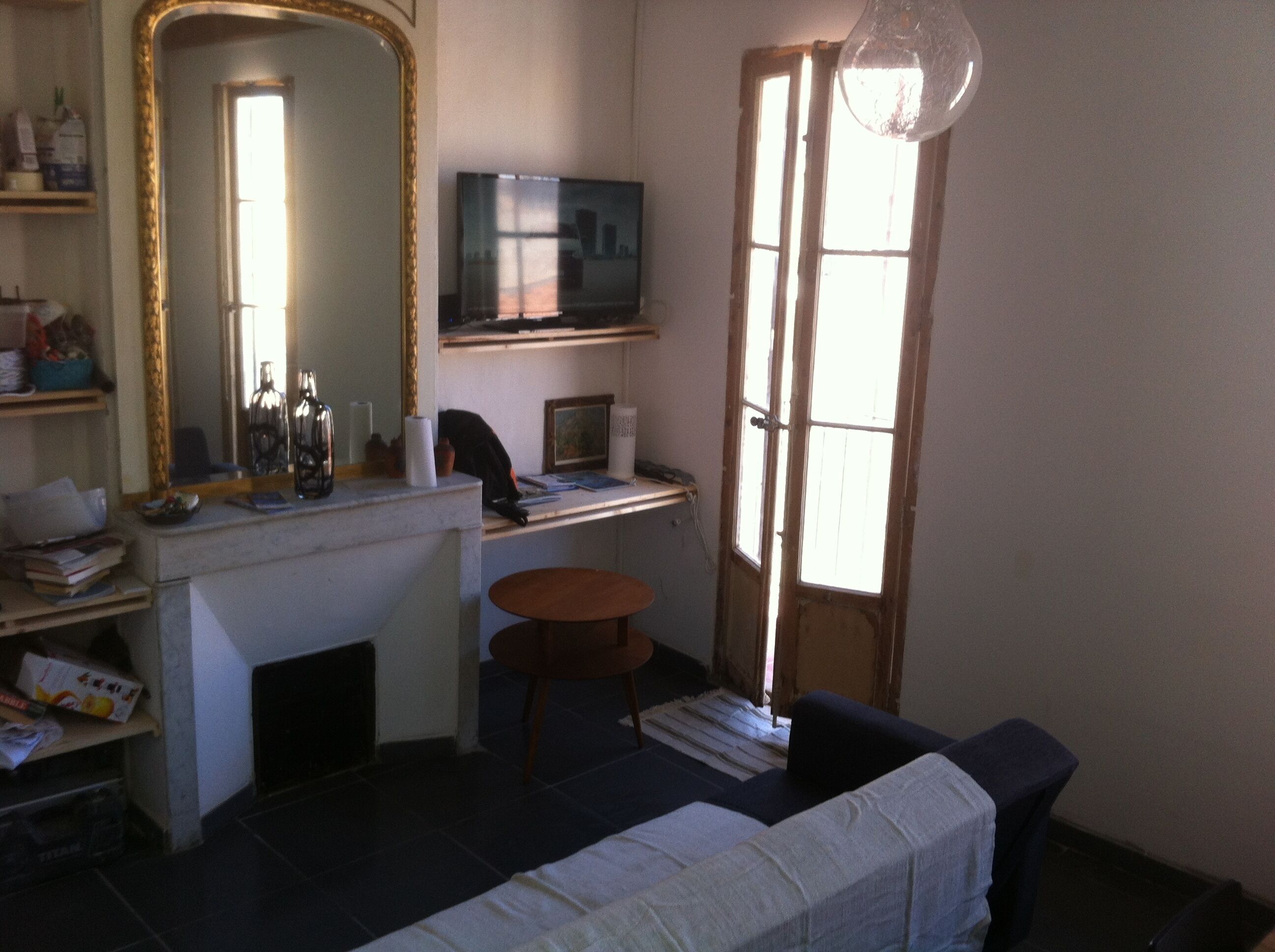 loft with large terrace overlooking the sea near the MUCEM / Panier district