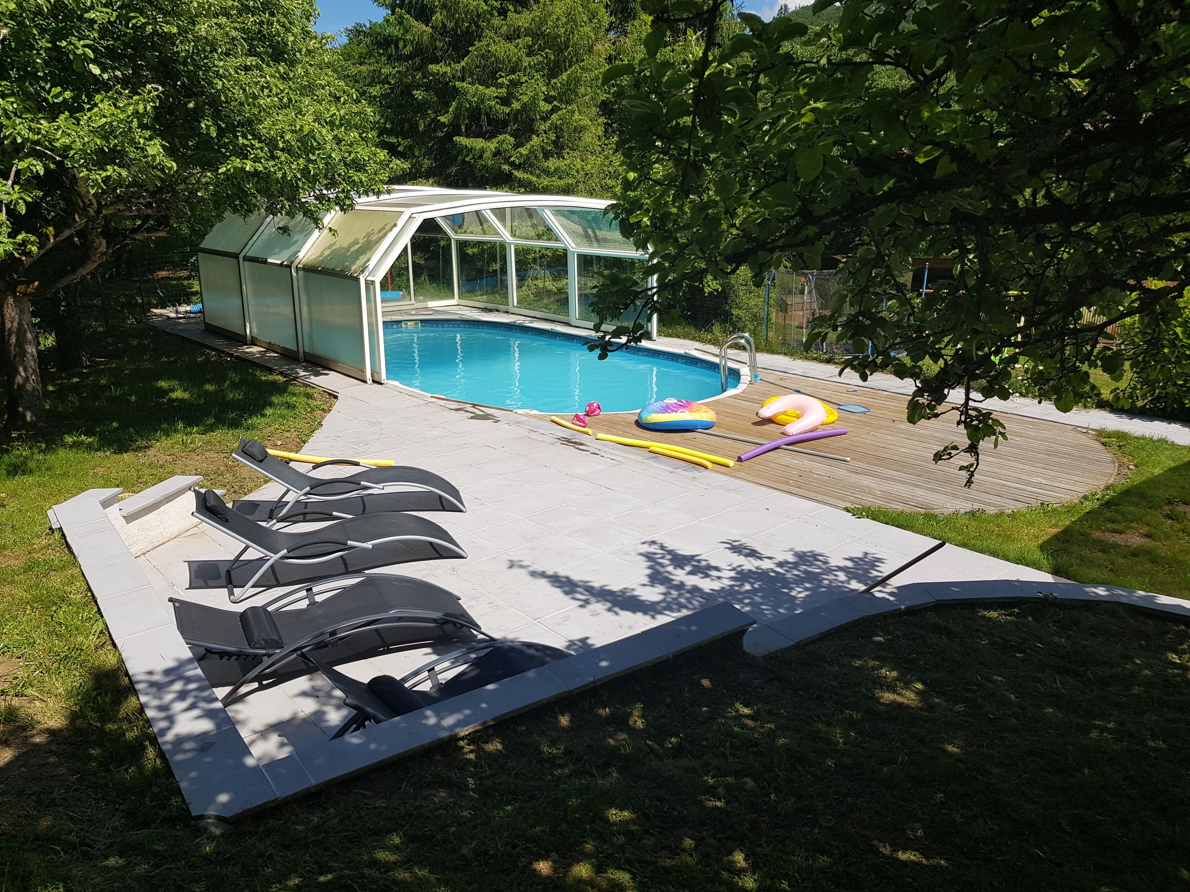 Innenpool, Außenpool