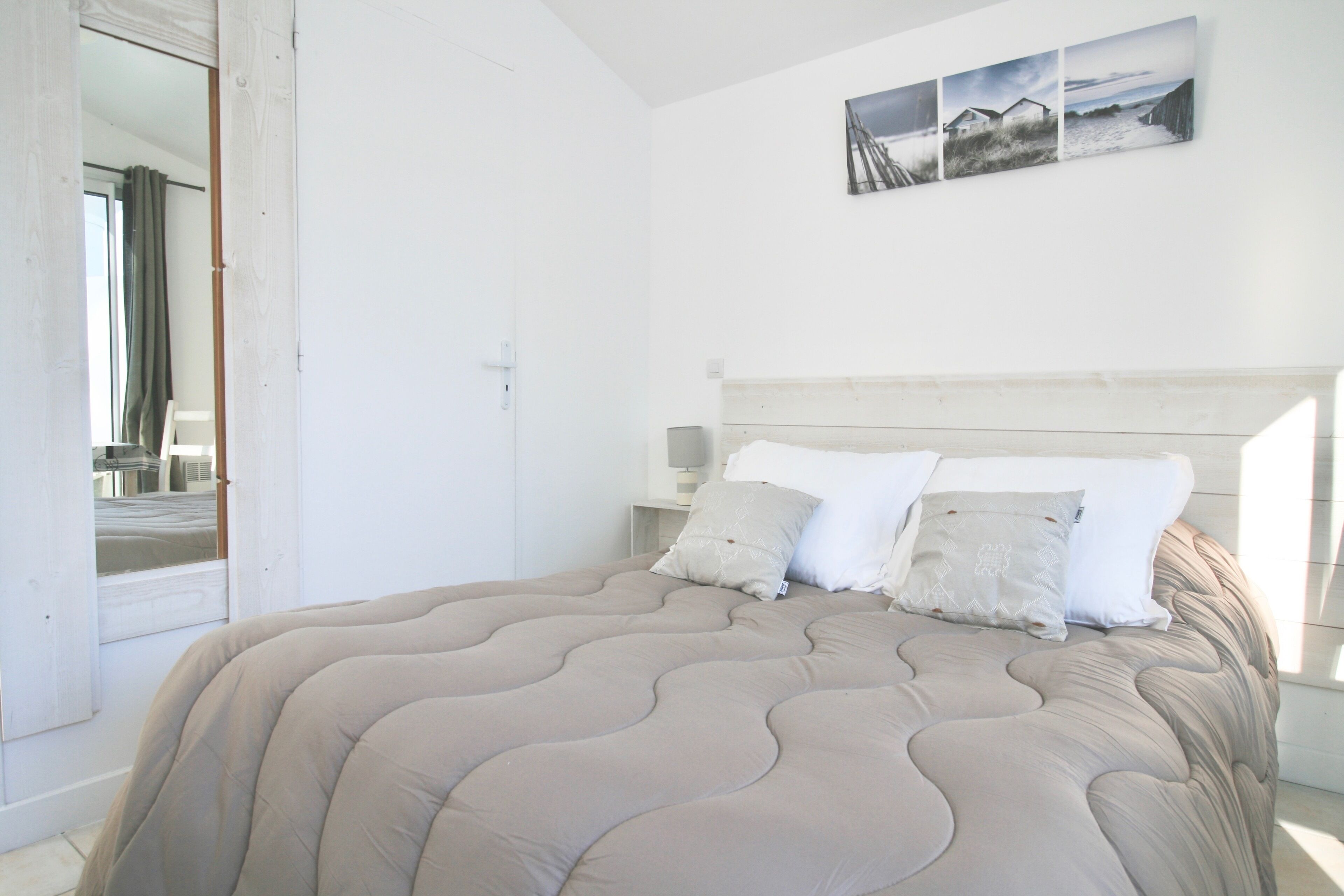 1 chambre, fer et planche à repasser, Wi-Fi, draps fournis