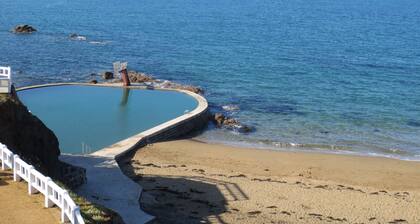 St Quay Portrieux asunto T2, grde Etelä terassi, 50 metrin päässä rannasta, oma pysäköintialue
