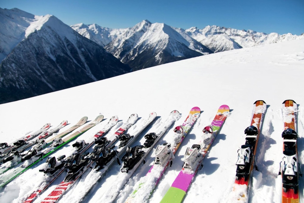 T4 duplex, 5 min walk from SAINT LARY SOULAN