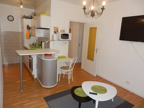Bonito apartamento de 2 habitaciones en forbach
