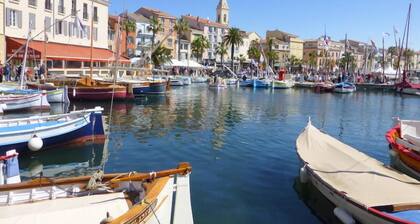 Proche plage superbe maison de160 M2 parfait etat jardin clos de 800 M2.