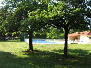 Piscina externa, piscina aquecida