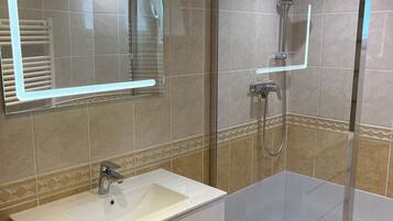 Shower, hair dryer