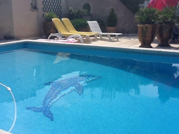 Piscine extérieure, piscine chauffée