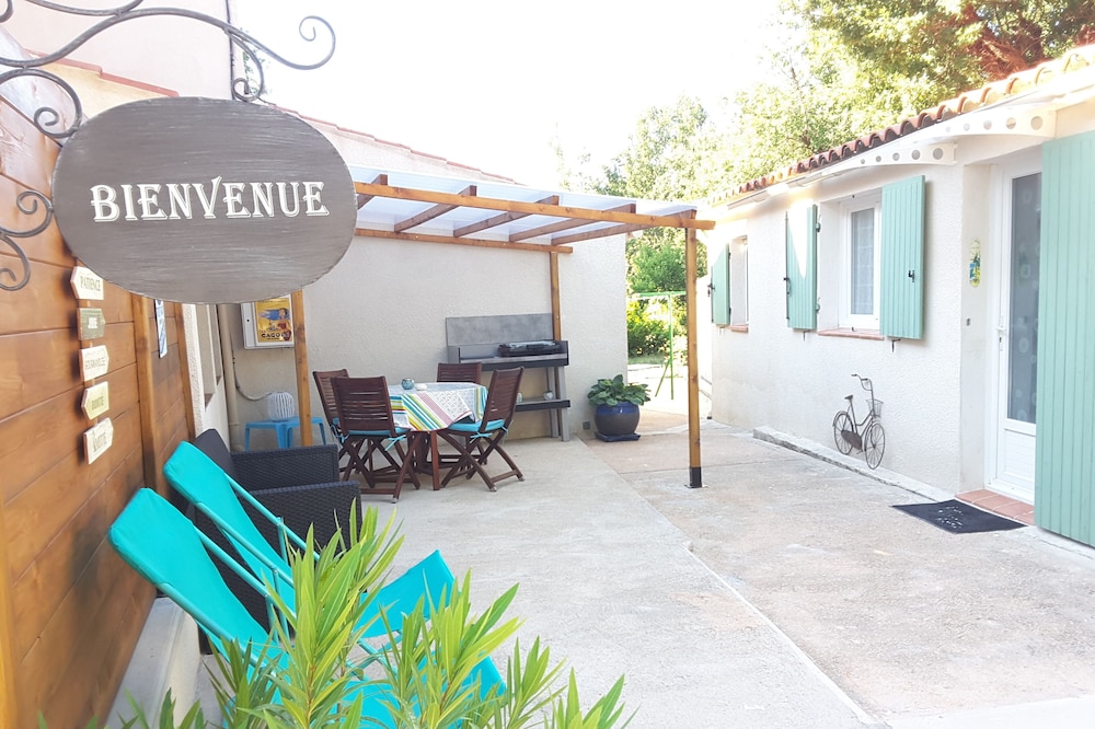 Tourves, small independent house, quiet, clean, Swimming pool, barbecue, Wifi. Clim.