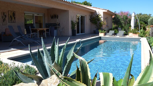 Pool - Villa, quiet, private pool, 2 bedrooms for 5 people, comfort much appreciated (Porto-Vecchio)