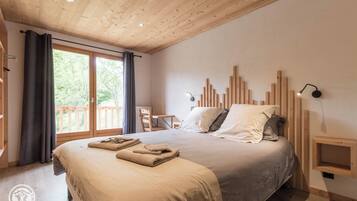 4 Schlafzimmer, Bügeleisen/Bügelbrett, kostenloses WLAN, Bettwäsche