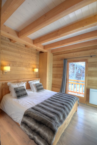 Grand Massif – 8 Schlafzimmer/8 Bäder, Sauna, Billard, Gondel & Ortskern zu Fuß