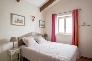 2 Schlafzimmer, Bügeleisen/Bügelbrett, Reisekinderbett, kostenloses WLAN