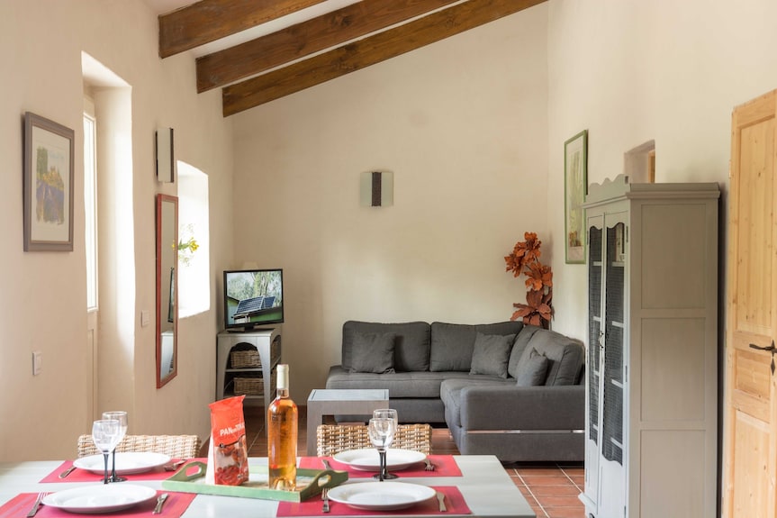 Charming Cottage . Uzès. - Uzès