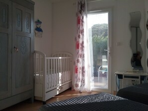 3 chambres, fer et planche Ă repasser, Wi-Fi gratuit