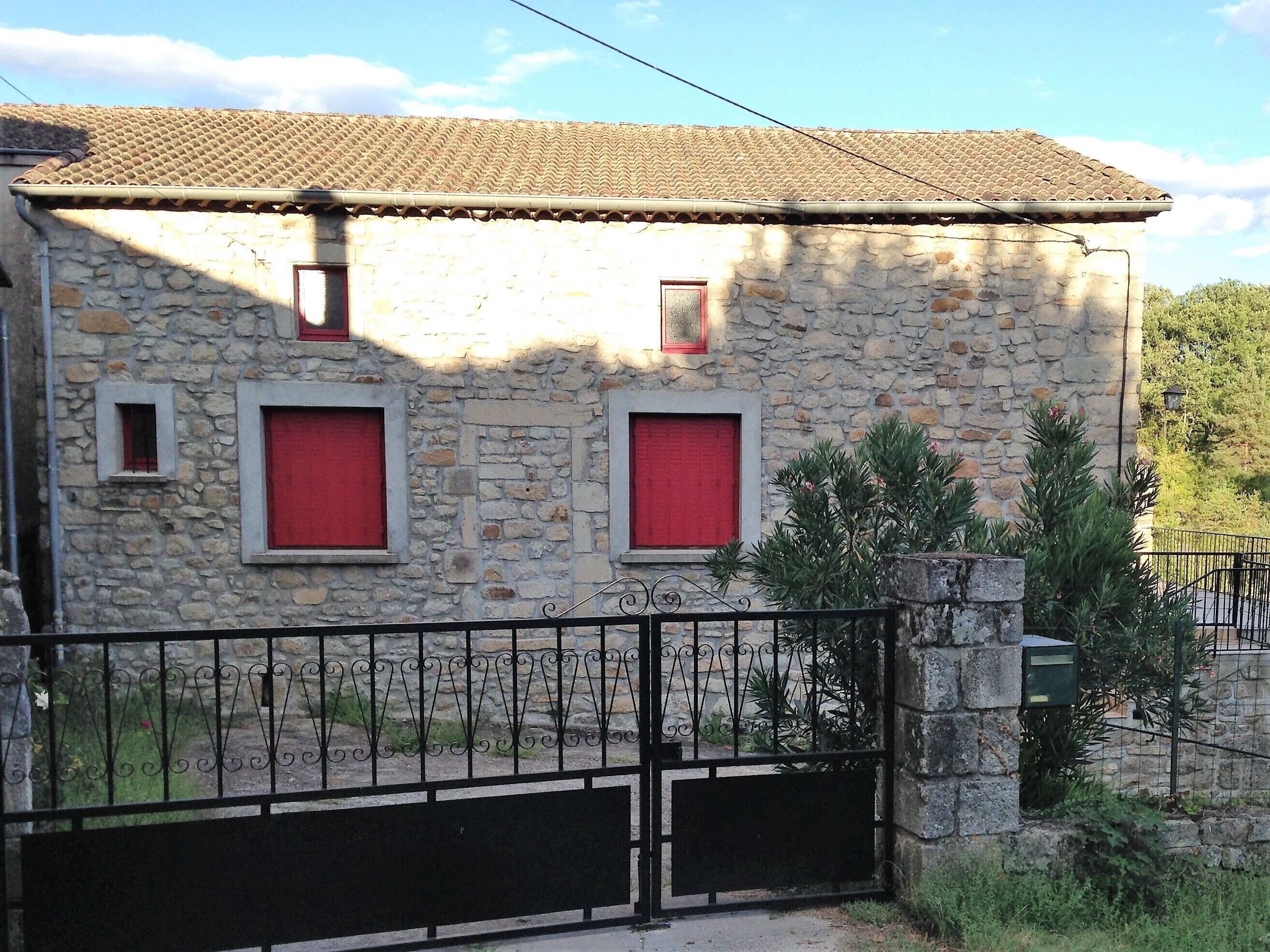 Holiday house, authentic, family - in the heart of Southern Ardèche