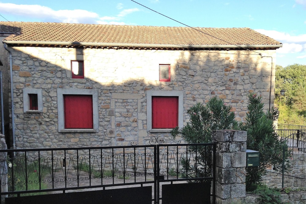 Holiday house, authentic, family - in the heart of Southern Ardèche