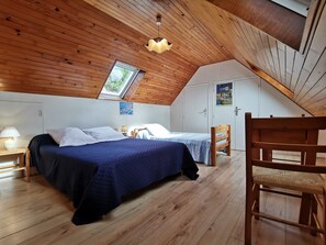 1 chambre, fer et planche à repasser, Wi-Fi