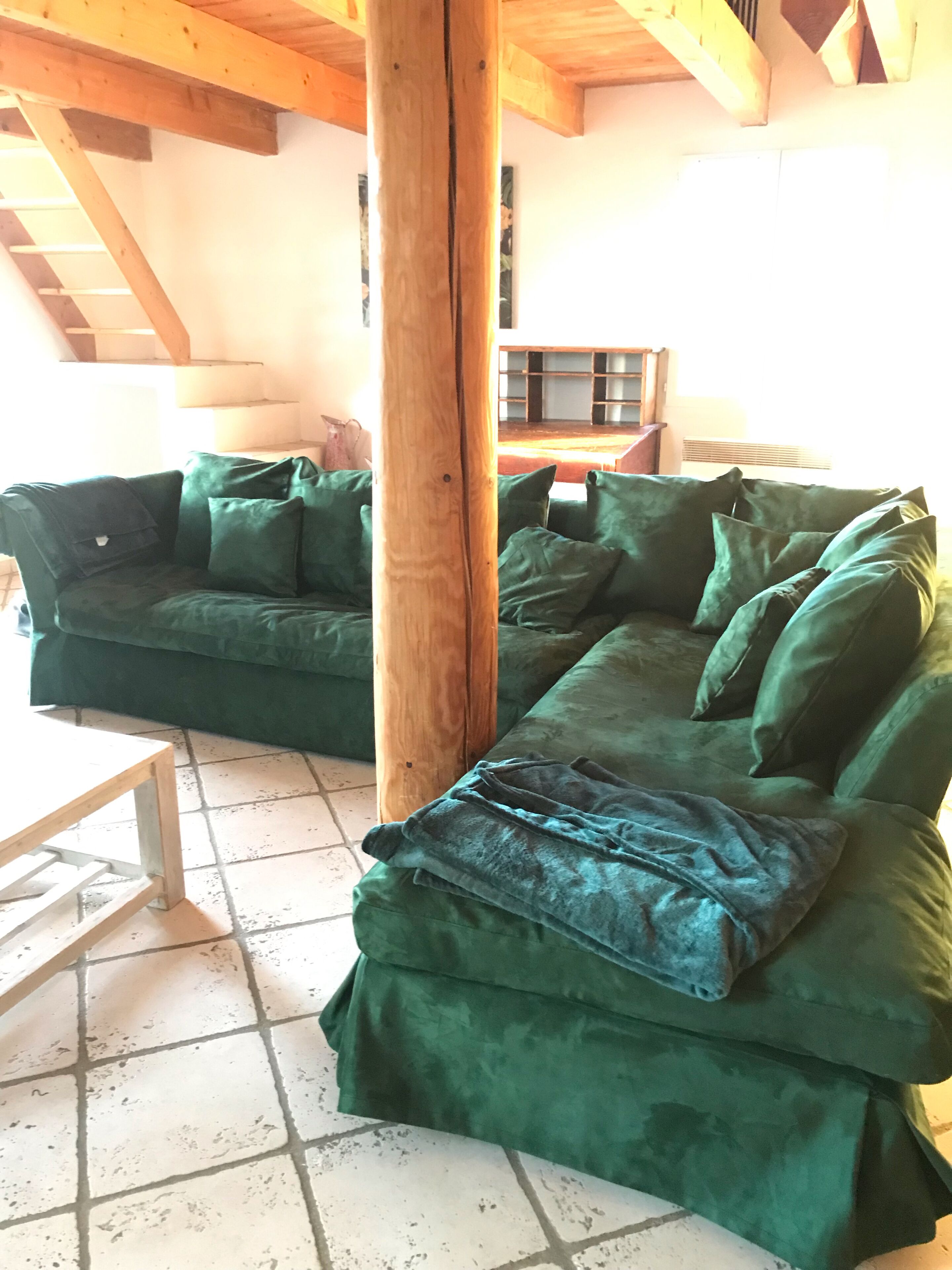 Six bedroom house with private heated pool dell arch bridge