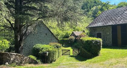 Grand MOULIN Restored In Beautiful Green Space, Near Uzerche