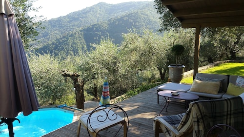 Comfortable wooden tiny house with private pool in an olive grove.