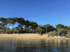 Beach nearby, sun loungers