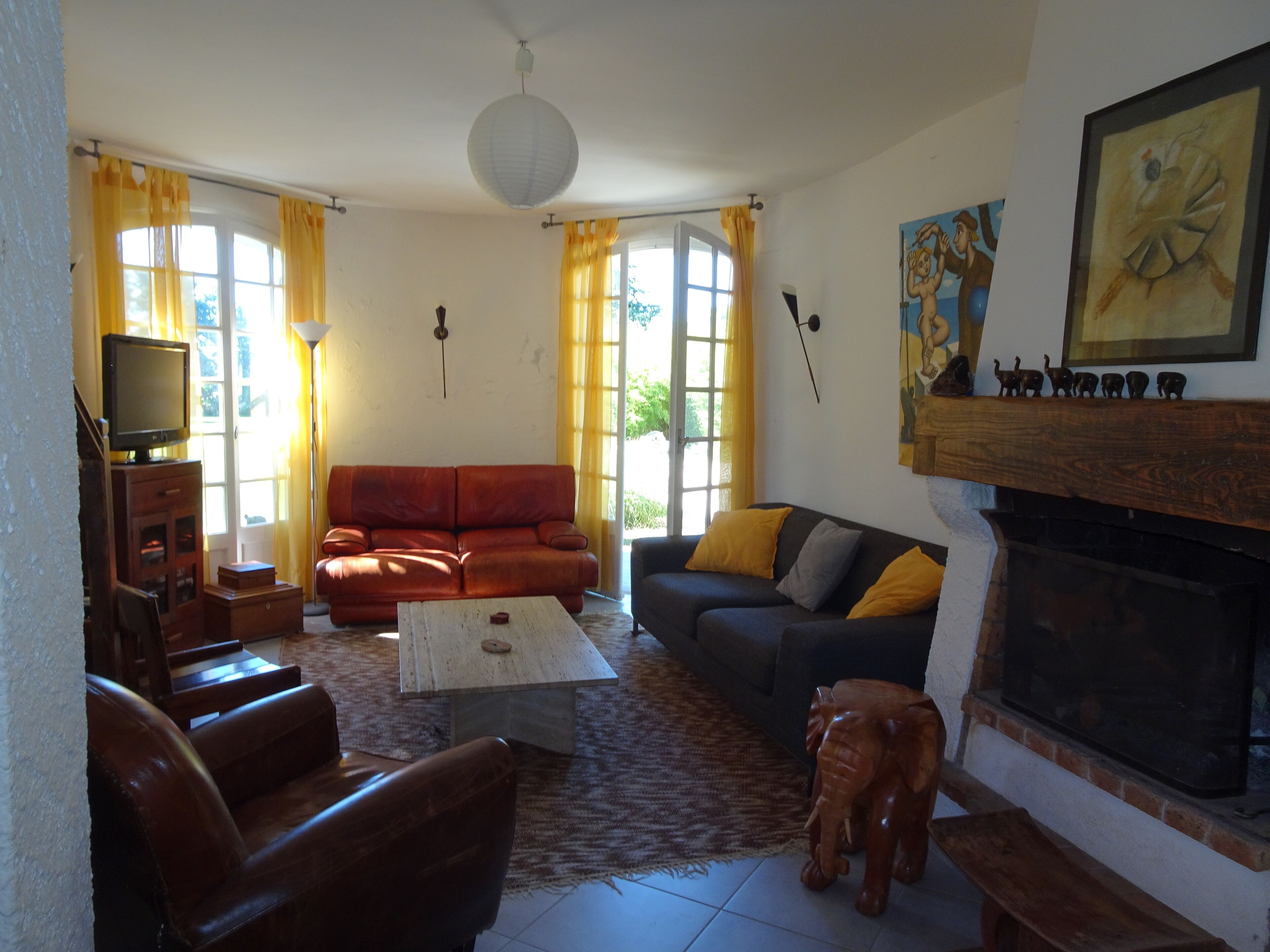 Magnificent property 4 bedrooms large plot of 1.5 hectares with private pool