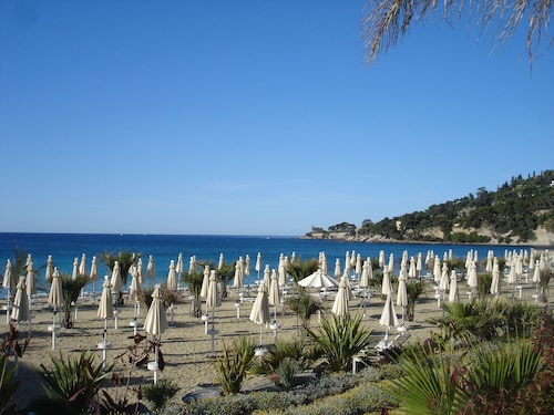 Villa by the sea near Monaco