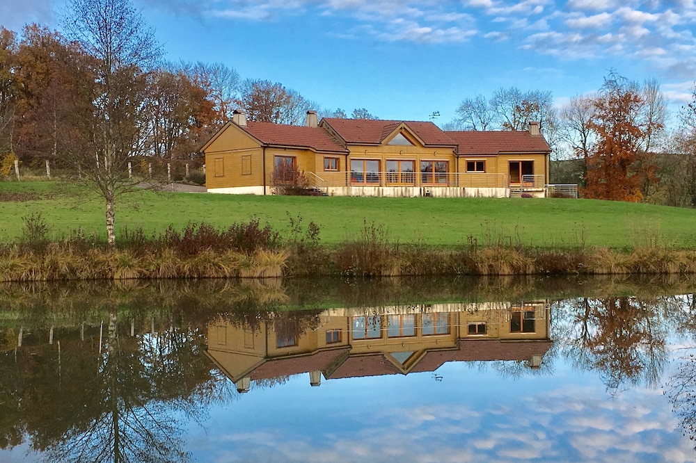 Charming chalet and its 3 ponds: ideal for meeting with family or friends