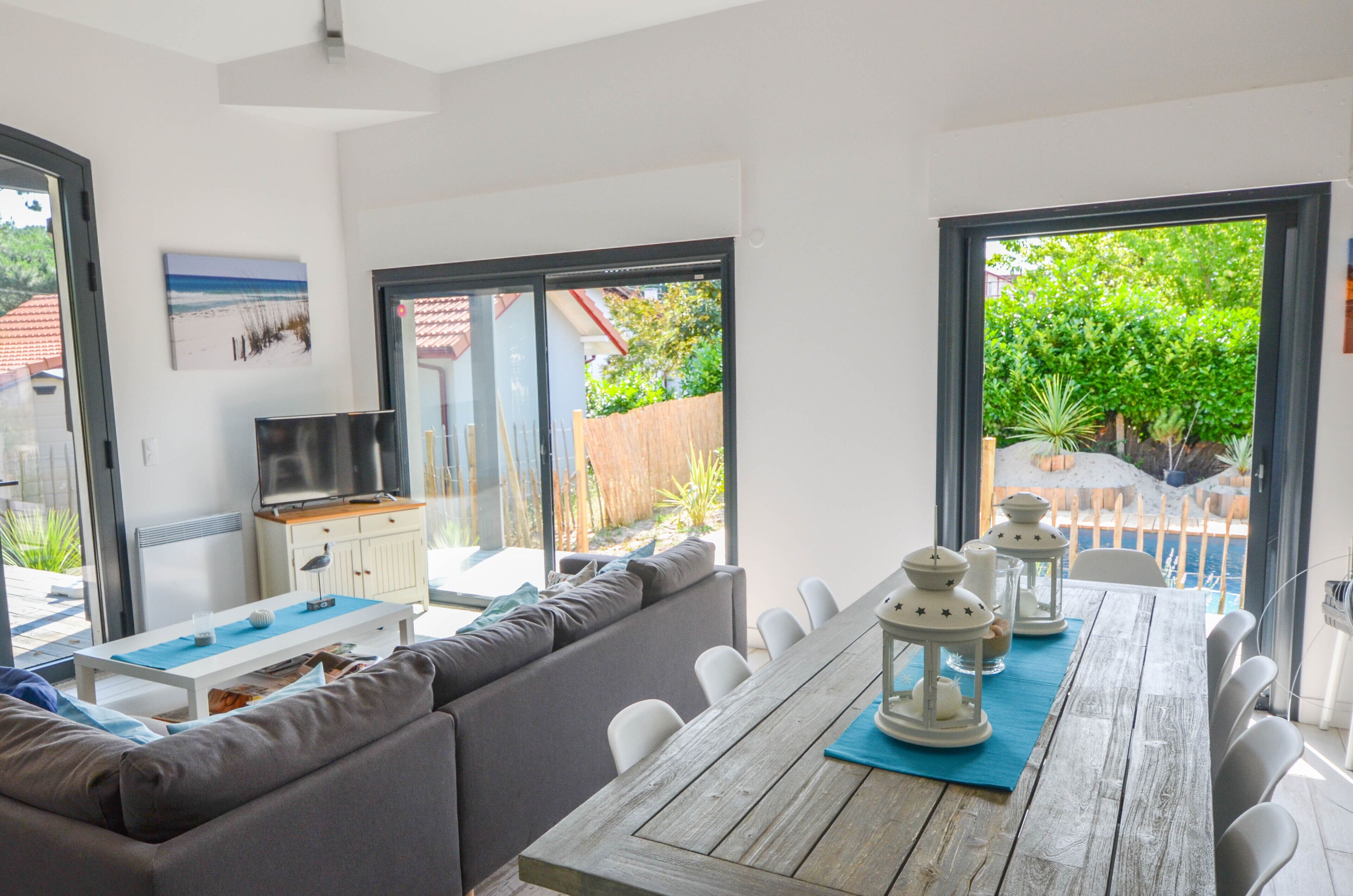 Mimizan large renovated house with pool near beach and bike path