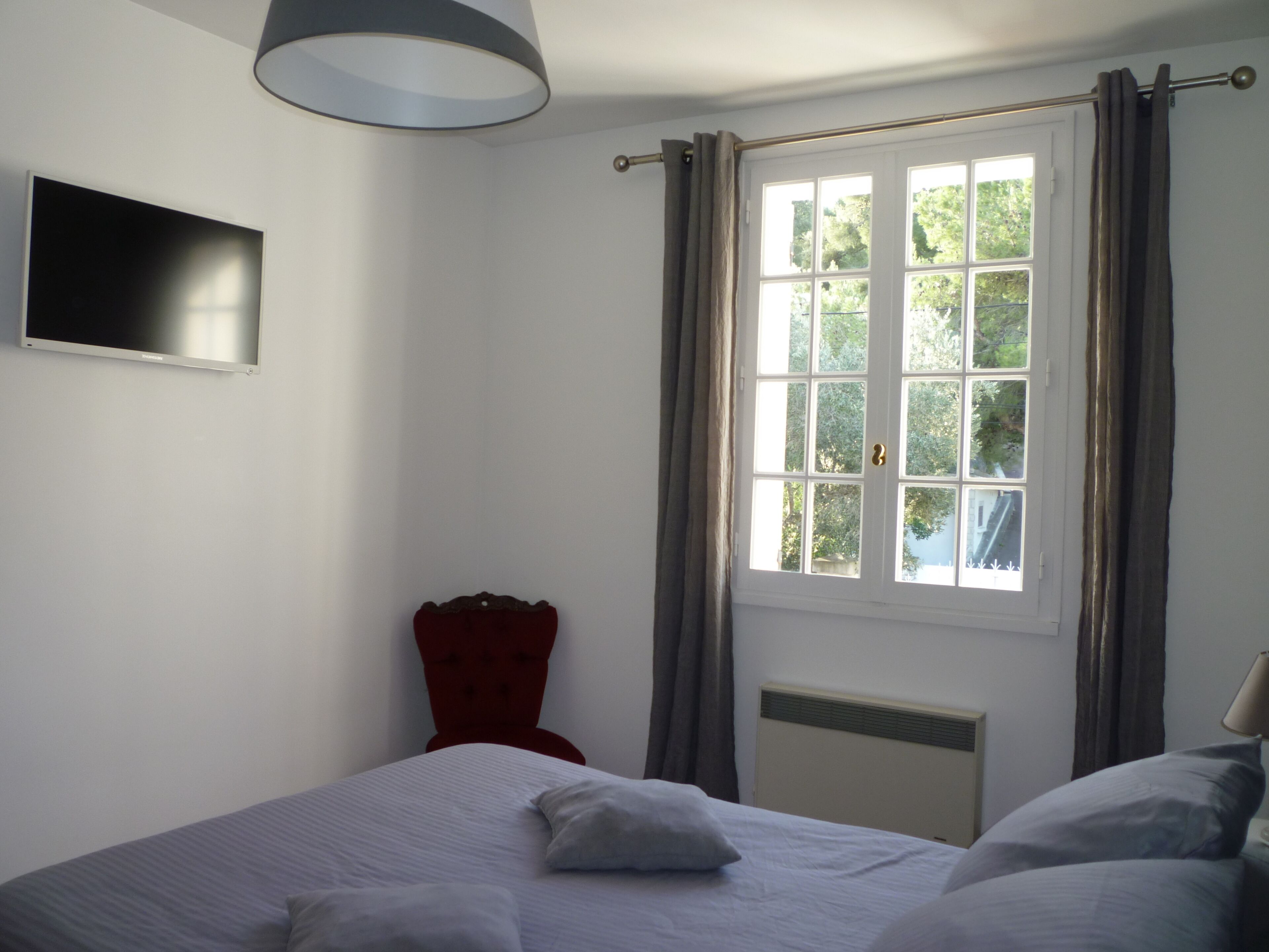 villa of 170m2, 4 bedrooms for 10 people, 2 minutes walk from the beach