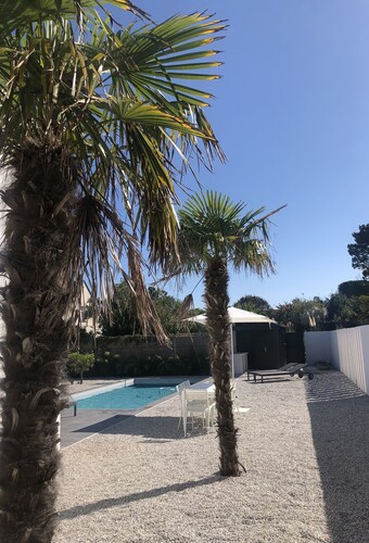 VILLA ALBA Quiberon - Bettwäsche inklusive und vorbereitete Betten - Beheizter Außenpool