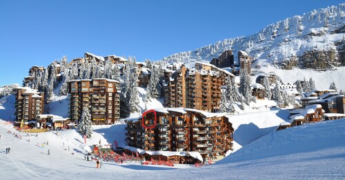 AU SEPIA AVORIAZ Bright cosy DUPLEX 4* . BALCONY. DIRECT ACCESS to the ski slope