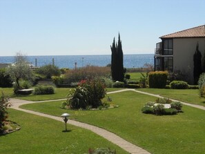 Property grounds - Classified 2** T2 + cabin apartment facing the sea - Miramar beach - private parking (La Londe-Les-Maures)