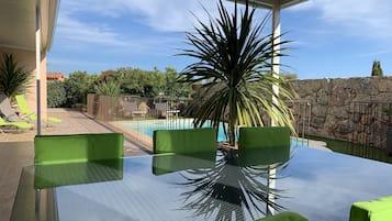 Piscine extérieure, piscine chauffée