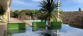 Beautiful villa with private pool 200 metres from the beach