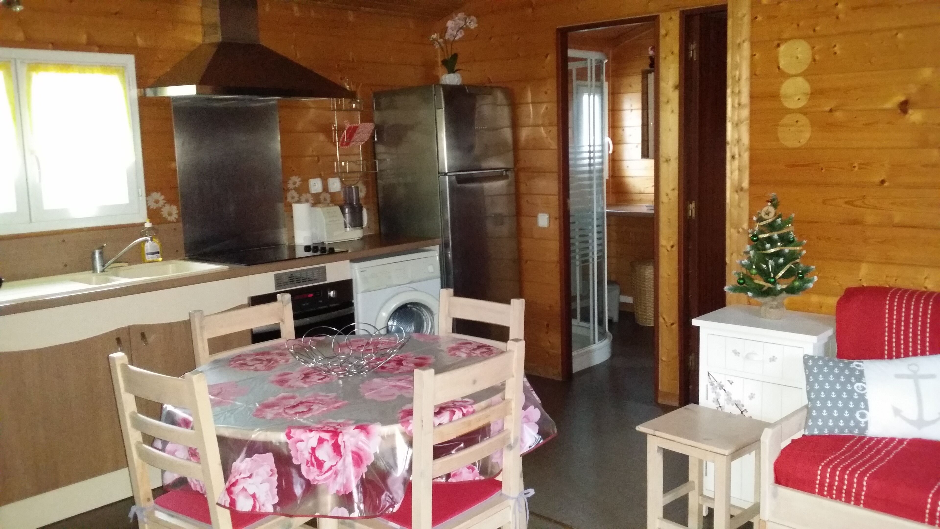 0643062570Comfortable chalet in a residential park of leisure 4 * <br>