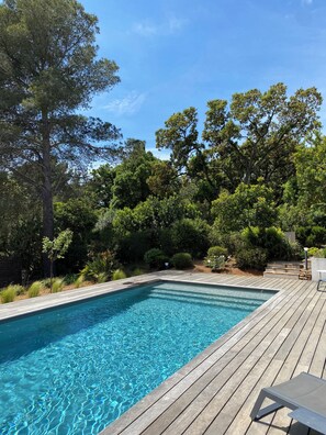 Piscine extérieure, piscine chauffée