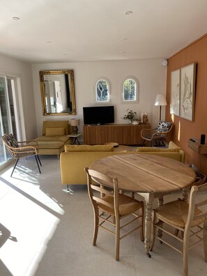 Smart TV, ping pong, stereo - La Croix Valmer, Villa / Detached house quietly, 300 m from the beach (La Croix-Valmer)