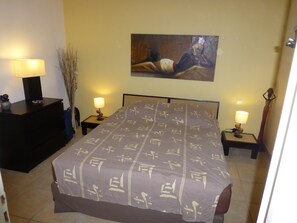 4 Schlafzimmer, Bügeleisen/Bügelbrett, Reisekinderbett, kostenloses WLAN