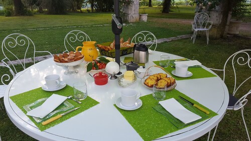 Poppy Room - 2 to 4 people (2 adults + 2 children)