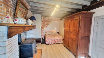 3 chambres, fer et planche Ă repasser, Wi-Fi gratuit, draps fournis