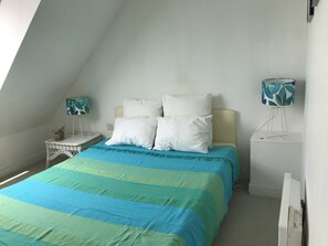 1 bedroom, iron/ironing board, free WiFi