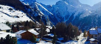 SNOW FRONT 20 M OF "DIABLE" LIFT, CLEANING INCLUDED, POSSIBLE TO RENT 2 APARTS