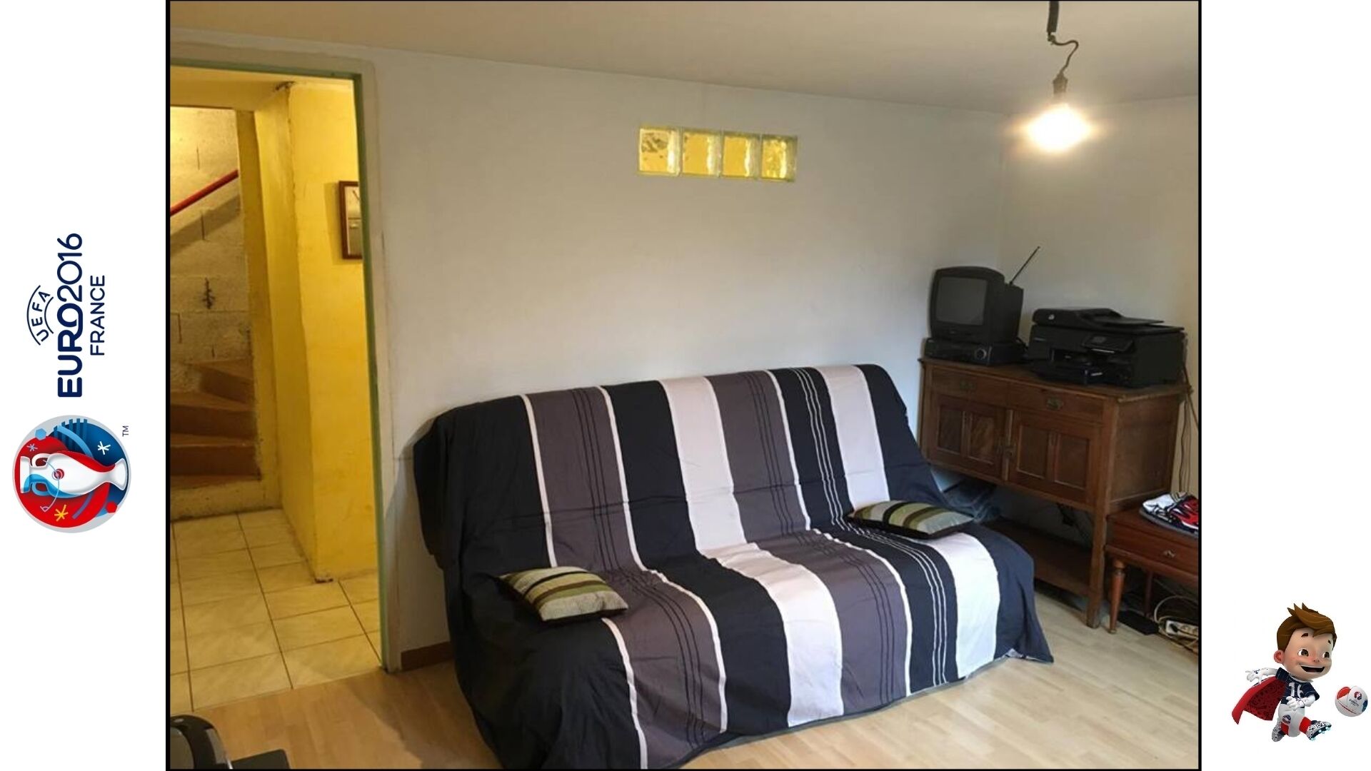 FIFA Women's World Cup: Room for 2-3 people with pool