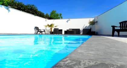 Seaside Villa luokiteltu 4 **** lämmitetty uima-allas