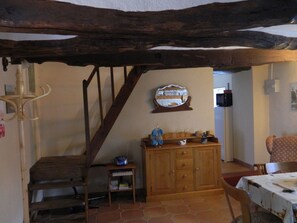 Interior - Small stone house in Finistère, Pets welcome, 1/2 hour from the coast (Leuhan)