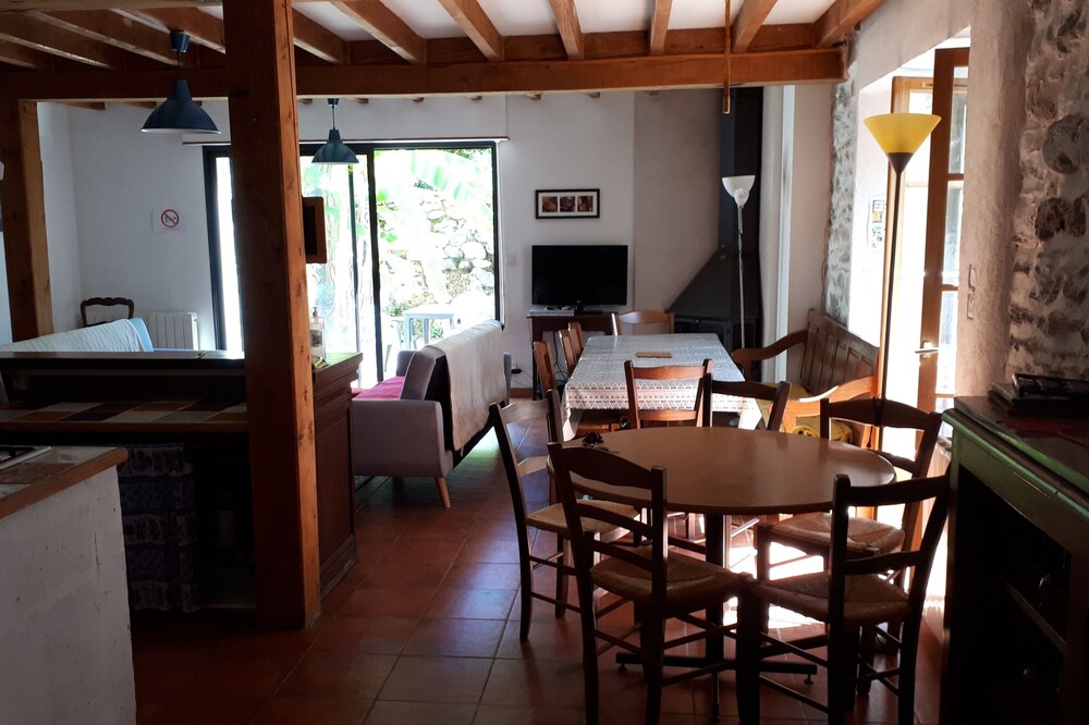 CHALET BERGERIE PYRENEES LARUNS 5KM Ossau ASTE BEON12 PERS