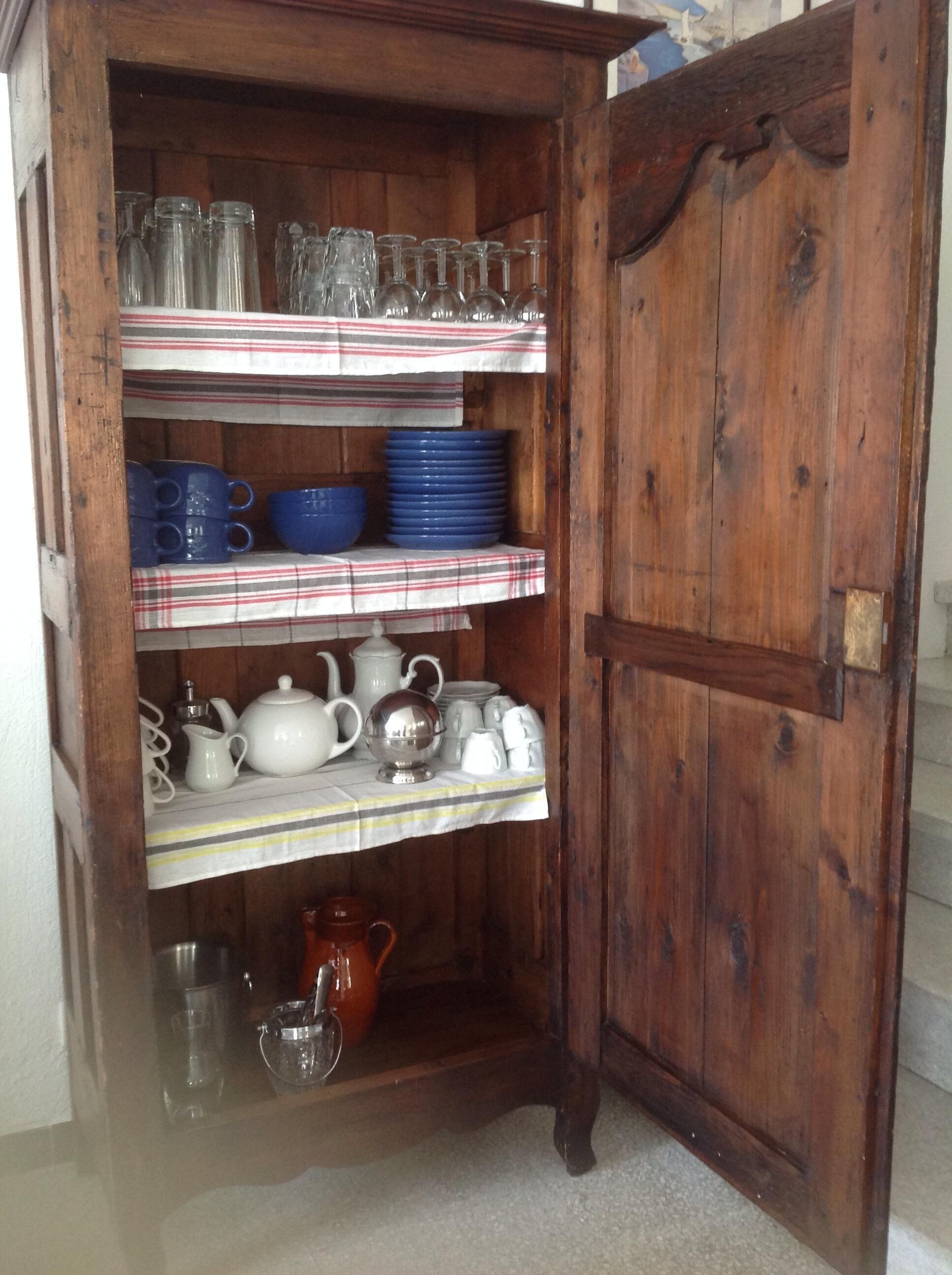 PROMO 24/08 to 31/08/2019 House located on the beach with sea view from upstairs.